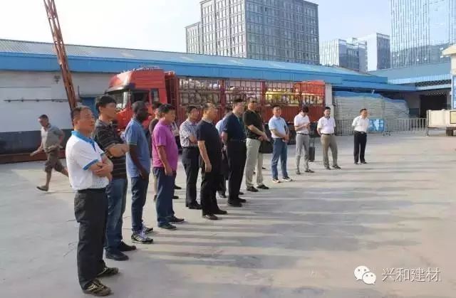西陵|记事|湖北省住建厅、设计院领导及专家一行 莅临星河集团参观指导
